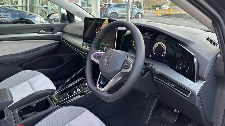 Volkswagen Golf 1.5 TSI 204 Style eHybrid 5dr DSG Hatchback